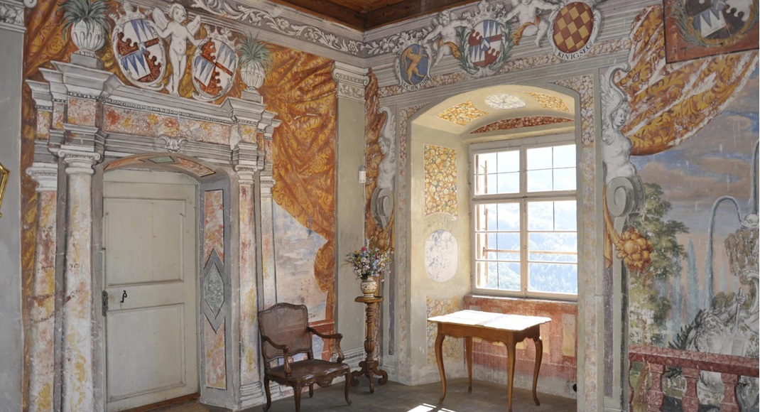 A room with freskos
