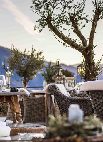 La terrazza di sera in inverno